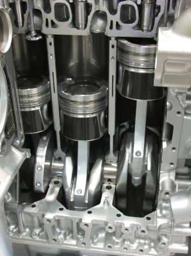 Engine piston and rod knock view