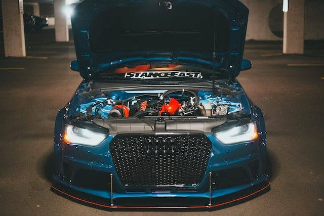 What Is the Difference Between a ProCharger and Turbo